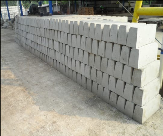 Segmen kanstin beton precast siap pasang